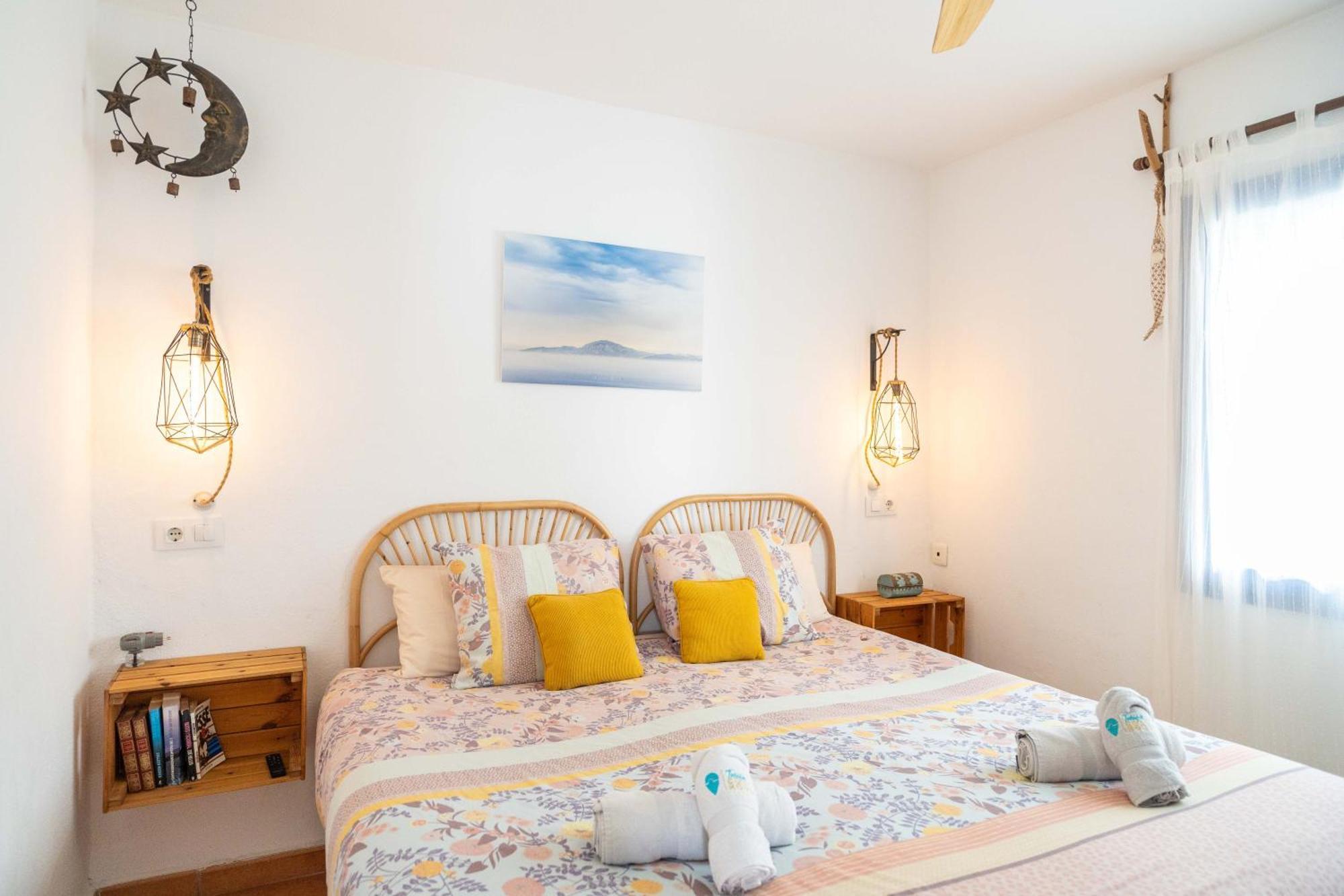 Tarifa Cozy House - Beach & Parking Екстериор снимка